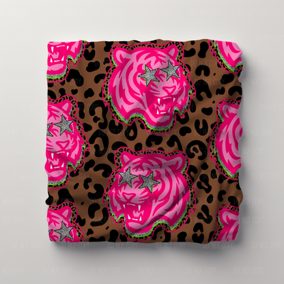 Pink Leopard Tiger Velveteen Plush Blanket | Cozy Throw