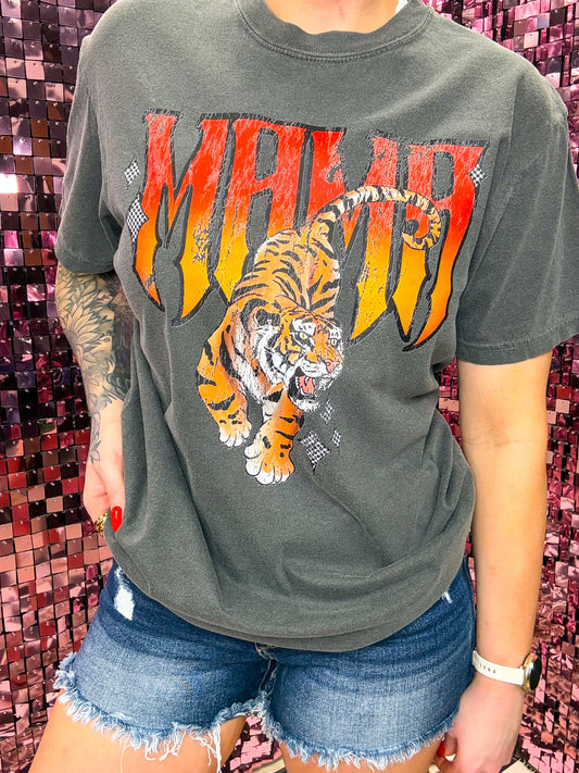 Grunge Mama Comfort Colors Tee