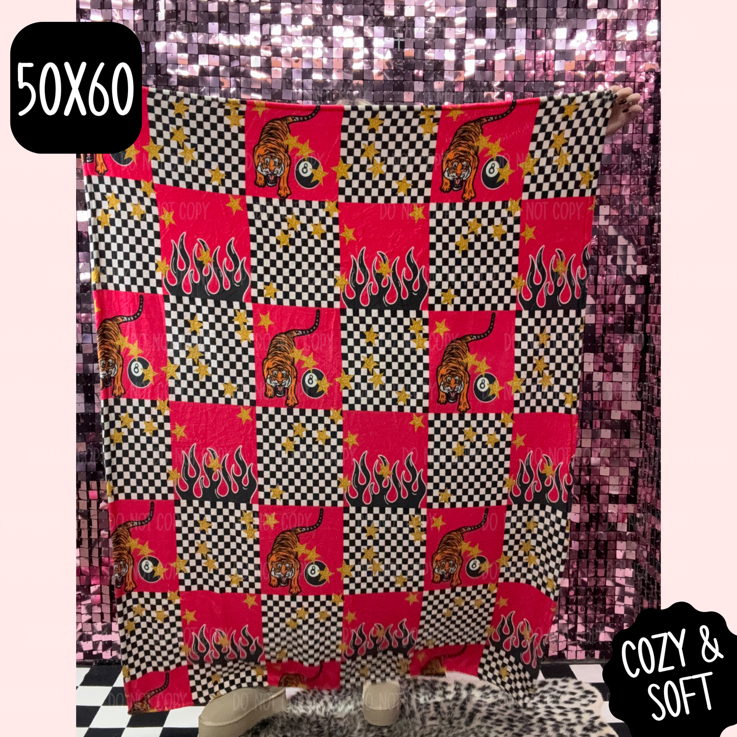 Cozy Fleece Throw Blanket