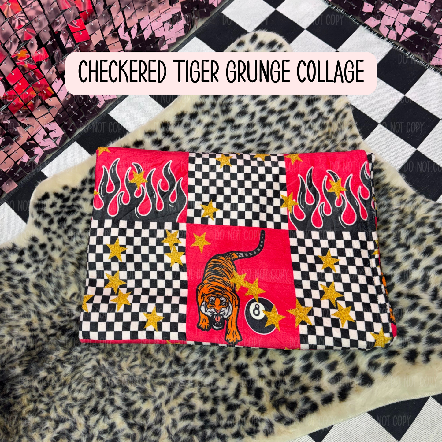 Cozy Fleece Throw Blanket